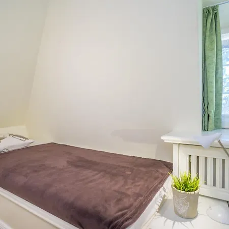 Apartment Friesenhof Suedern Bosse